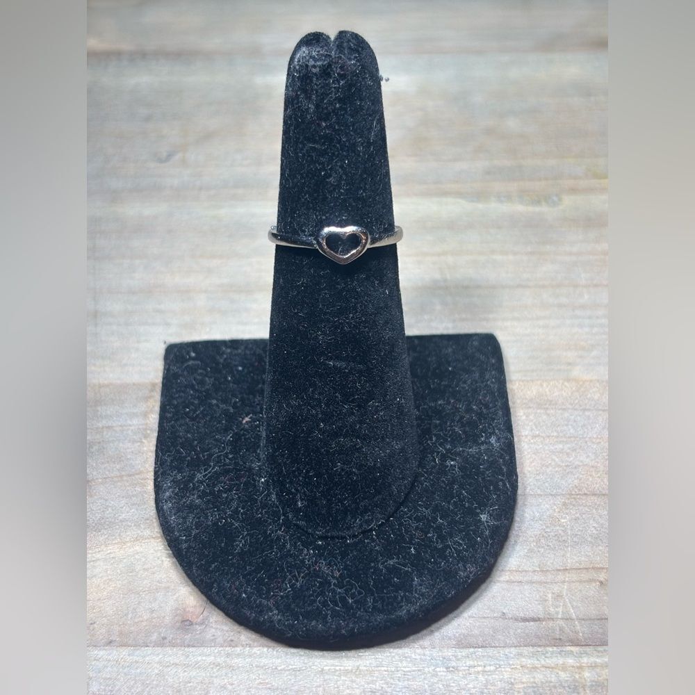 New! Open Heart Fashion Silver Tone Ring Size 6 Costume Jewelry Hypoallergenic